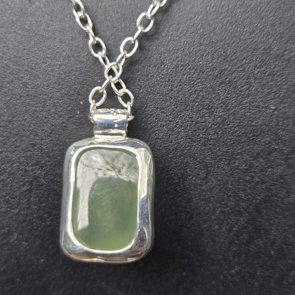 Prehnite huge 23k gemstone sterling necklace 18.5 - Picture 2 of 9